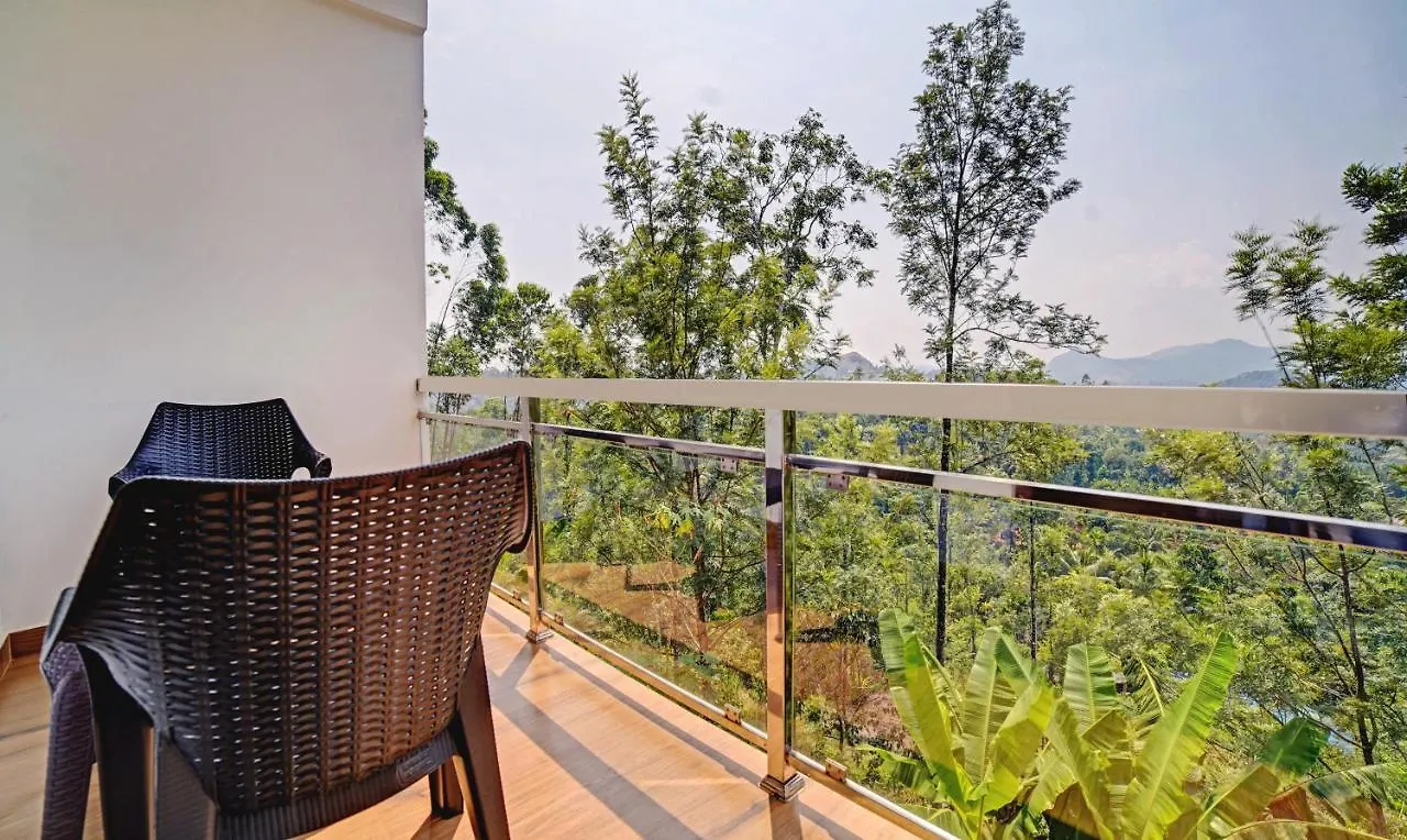 Hotel Treebo Wanderlust Residency With Mountain View Munnar