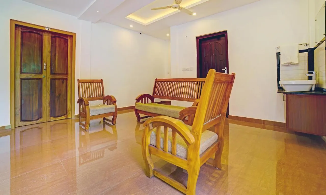 Hotel Treebo Wanderlust Residency With Mountain View Munnar